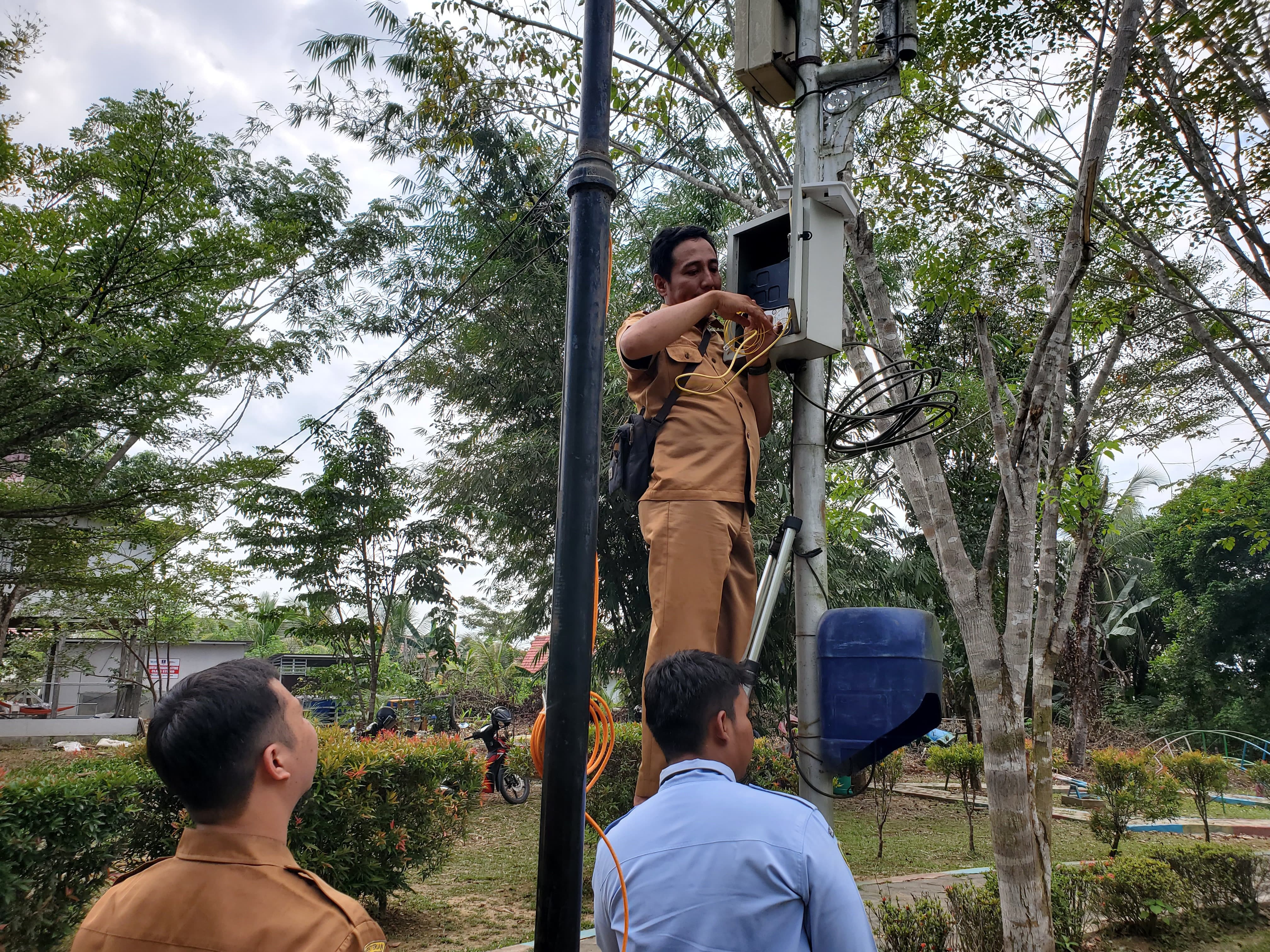 pemasangan-cctv-di-taman-kambang-tanjung